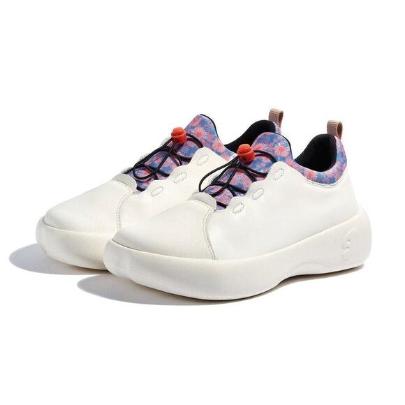 UIN Women's Sneaker Lace-up Comfort Walking Shoes ( Winter Lovers Bartello II ) - Picture 1 of 7